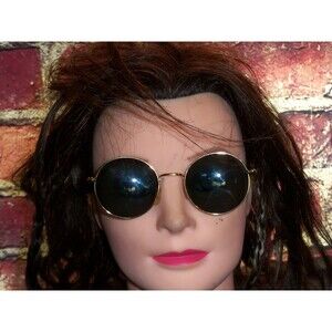 classic round 70's look Sunglasses